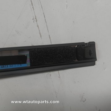 Glass moiding C00004933