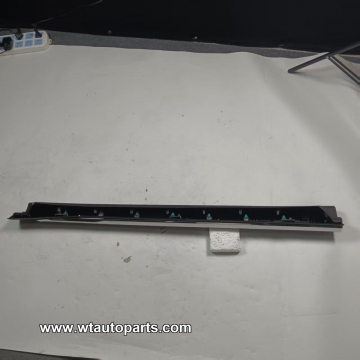 Eront door trim panel C00013654